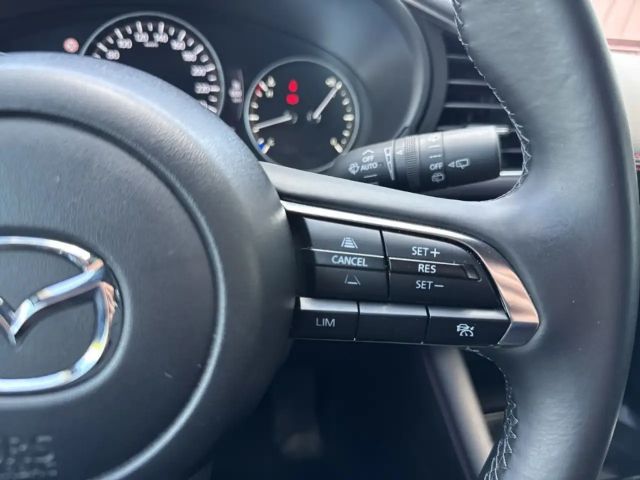 Mazda 3 Homura SkyActiv e-Skyactiv