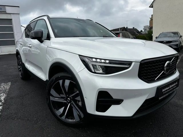 Volvo XC40 Dark Plus