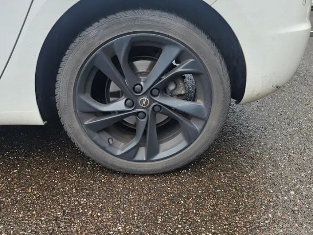 Opel Astra GS-Line Grand Sport