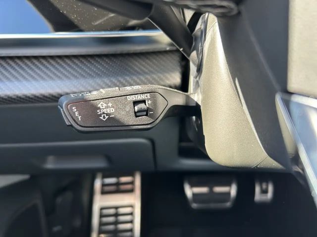 Audi SQ8 SUV AHK+HD-MATRIX+360 KAM+HUD+MASSAGE