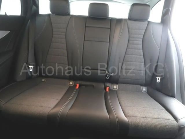 Mercedes-Benz E 220 E 220 d Estate