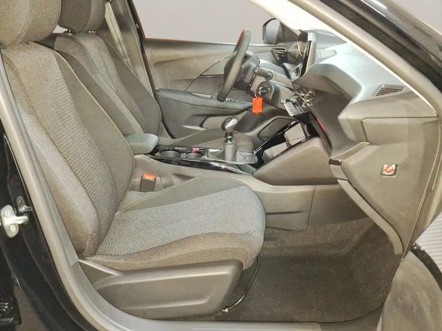 Peugeot 208 Executive