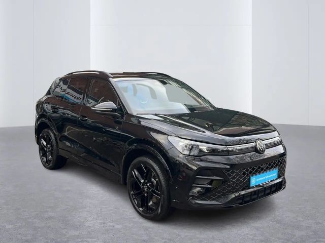 Volkswagen Tiguan 2.0 TSI DSG R-Line