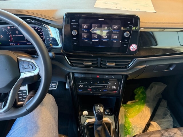 Volkswagen T-Roc 1.5 TSI DSG IQ.Drive R-Line