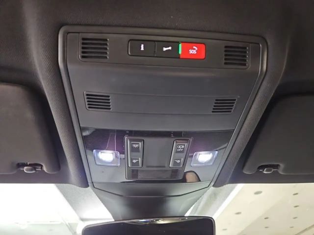 Volkswagen T-Cross IQ.Drive R-Line