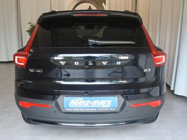 Volvo XC40 Dark Plus