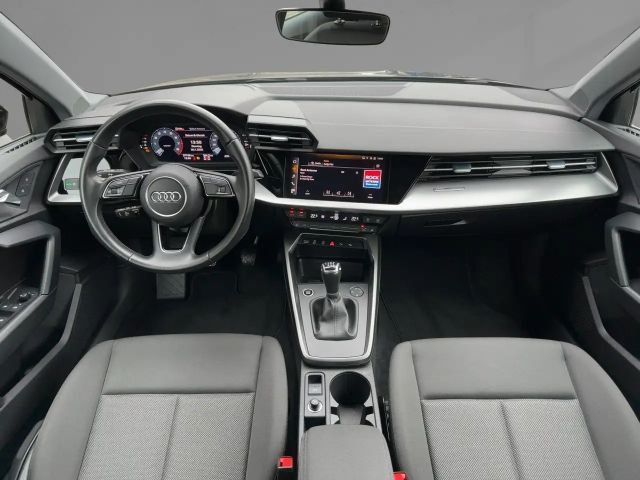 Audi A3 30 TFSI Ambiente Sedan