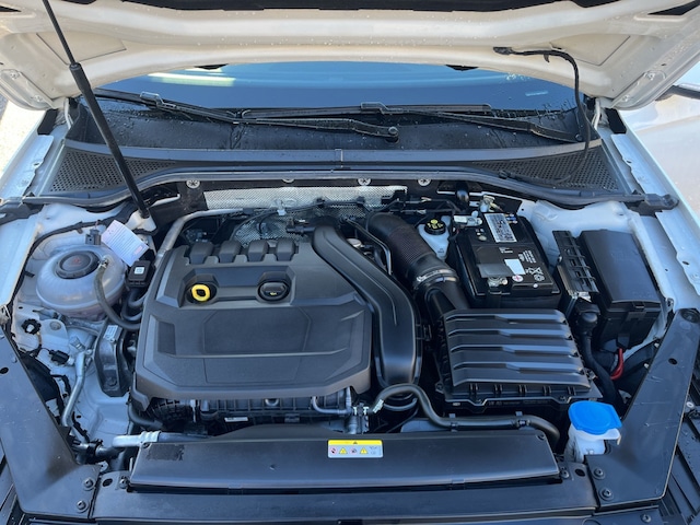 Volkswagen Passat 1.5 TSI Business Variant