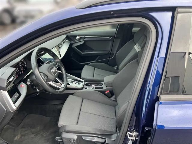 Audi A3 1.5 TFSI S-Line S-Tronic Sedan