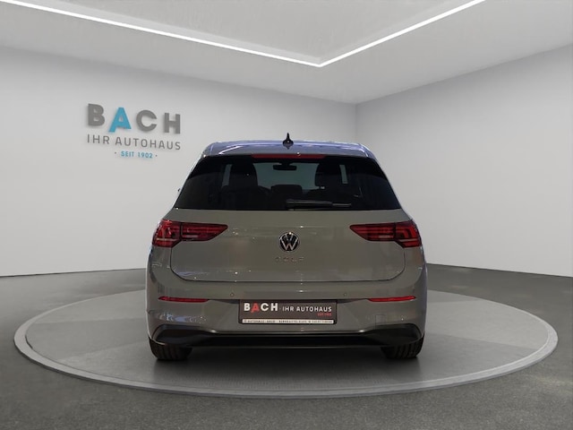 Volkswagen Golf 1,5  TSI 85 kW (116 PS) Panoramadach 17"