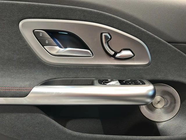 Mercedes-Benz CLA 350 4MATIC AMG Line