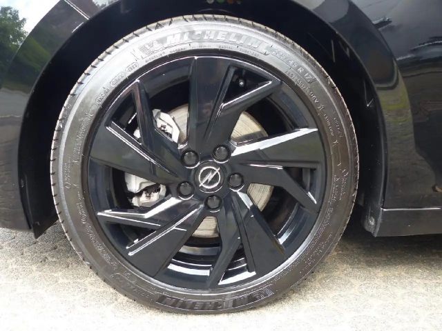 Opel Astra GS-Line Grand Sport