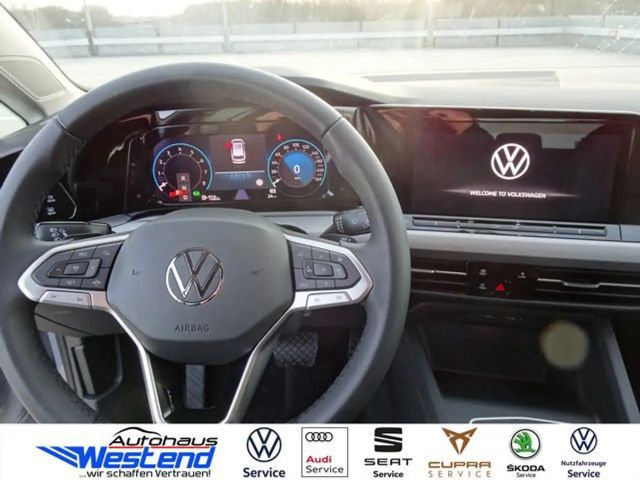 Volkswagen Golf 1.5 eTSI DSG Life Variant