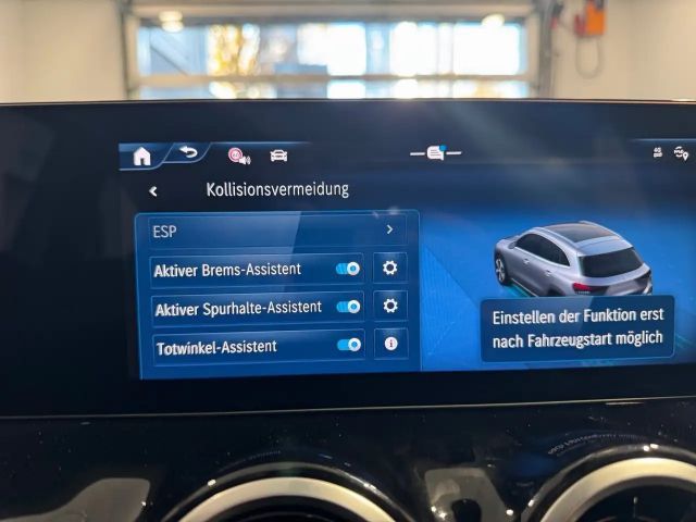 Mercedes-Benz GLA 200 *AHK*Totwinkel*Kamera*LED*Winterpaket