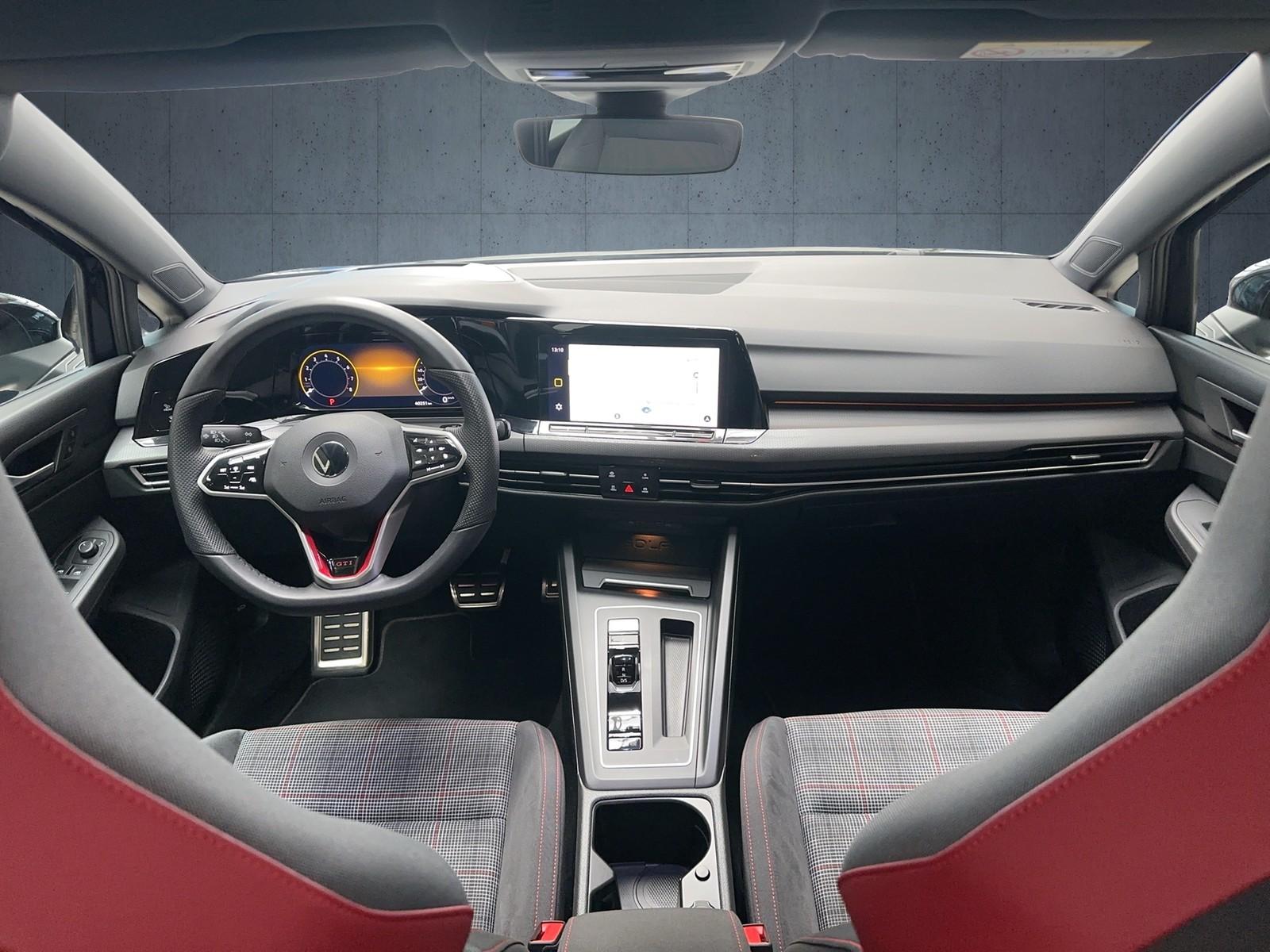 Volkswagen Golf 2.0 TSI DSG GTI