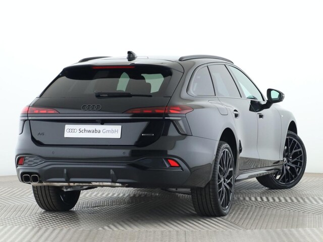 Audi A6 Avant Quattro S-Tronic