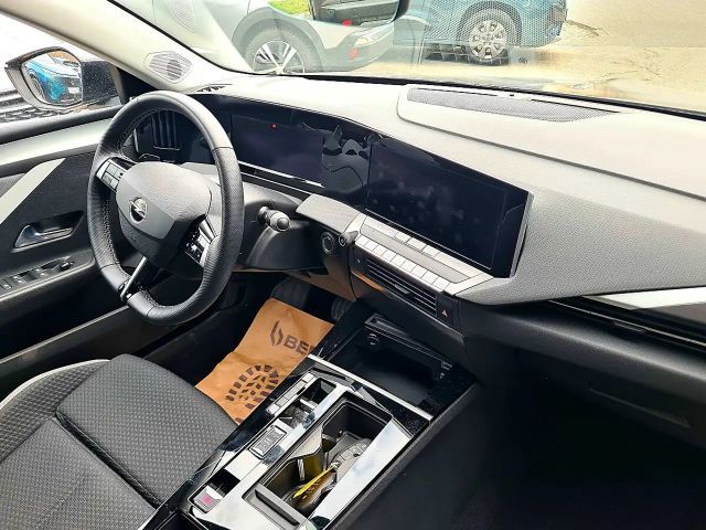 Opel Astra Business Edition Turbo