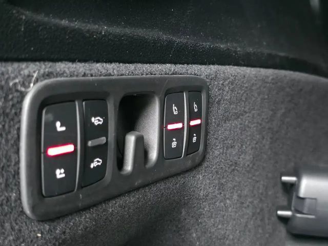 Audi Q7 50 TDI Quattro S-Line