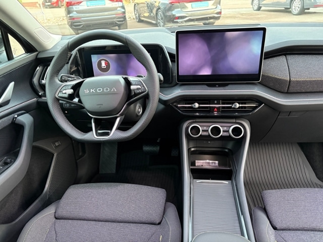 Skoda Kodiaq 1.5 eTSI DSG AHK+ACC+NAVI+RFK