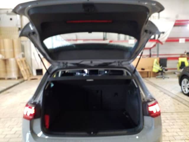 Volkswagen Golf 1.5 eTSI DSG Life