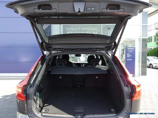 Volvo XC60 AWD Geartronic R-Design