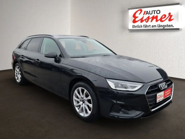 Audi A4 35 TFSI Avant S-Tronic