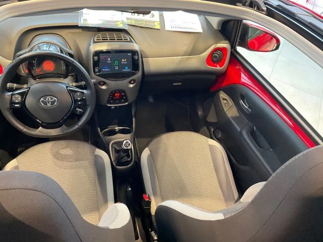 Toyota Aygo 1.0 VVT-i X-sky