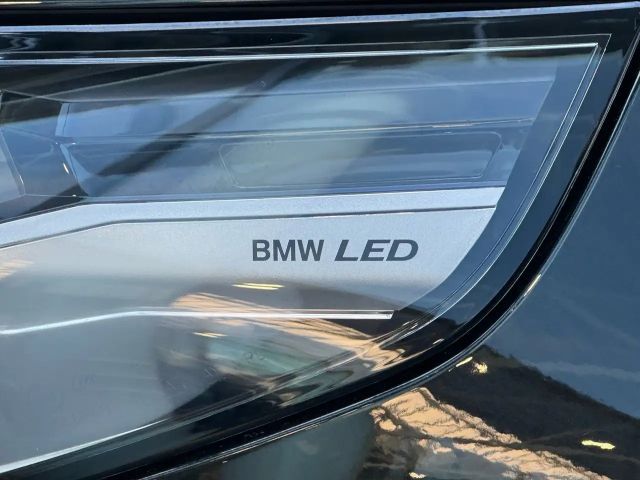 BMW 520 520i M-Sport Sedan