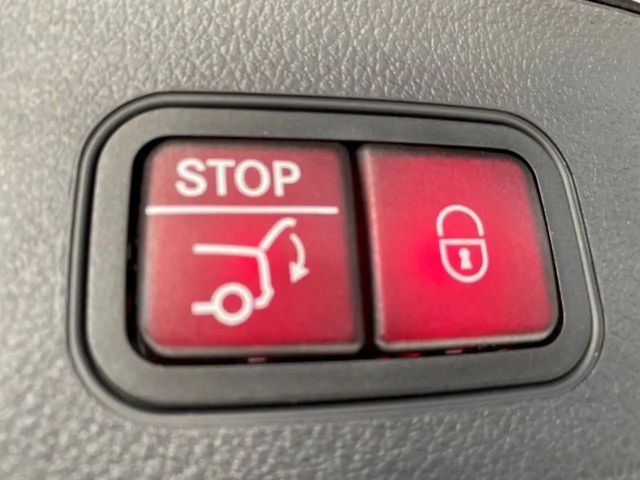 Mercedes-Benz EQA 350 4MATIC Electric Art