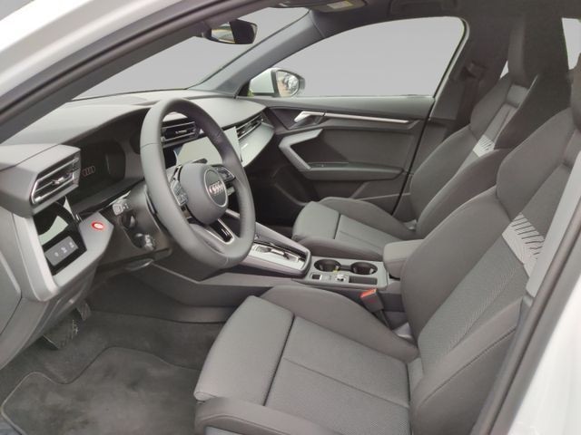 Audi A3 30 TFSI S-Line S-Tronic Sedan
