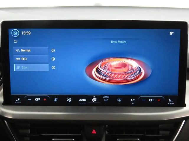 Ford Focus Titanium Wagon