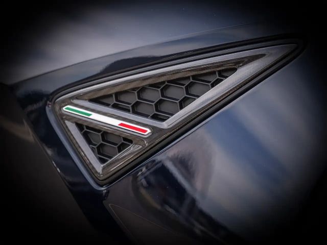 Lamborghini Urus Performante