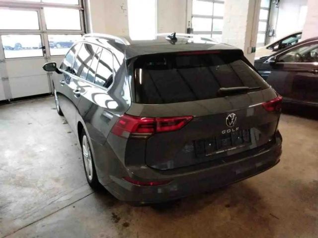 Volkswagen Golf 2.0 TDI DSG Life Variant