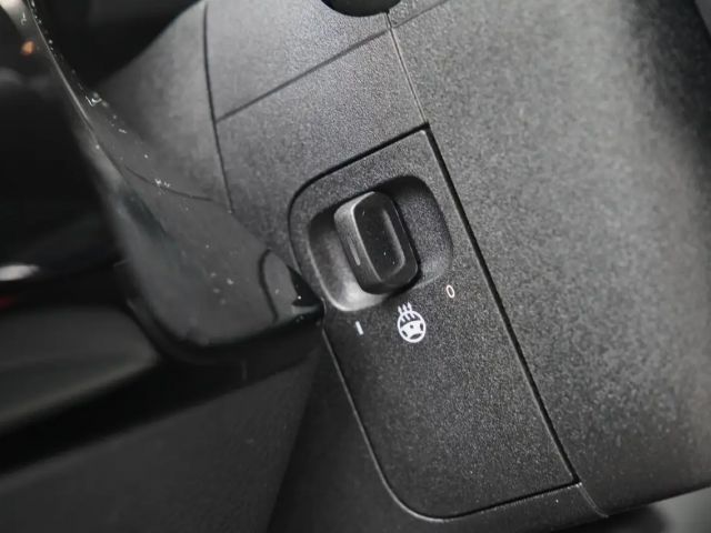 Mercedes-Benz GLA 200 Progressive