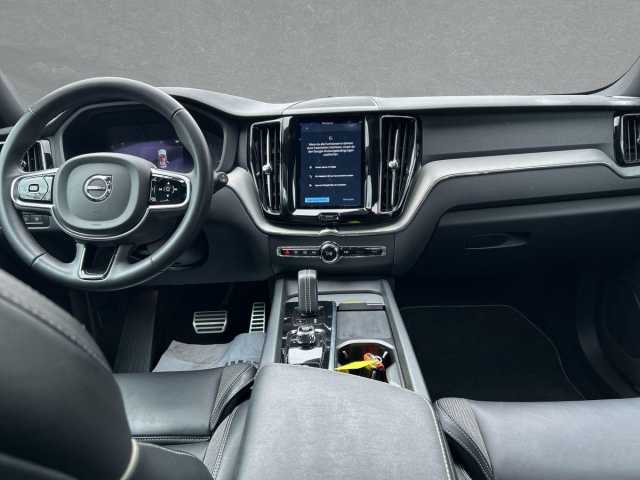 Volvo XC60 AWD R-Design Recharge