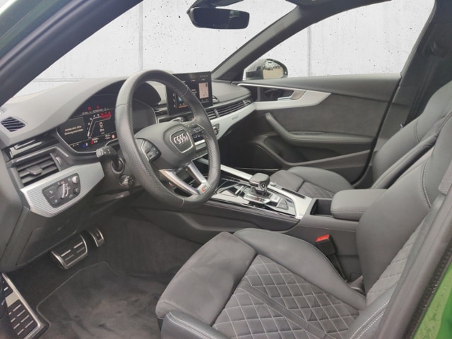 Audi RS4 Avant Quattro