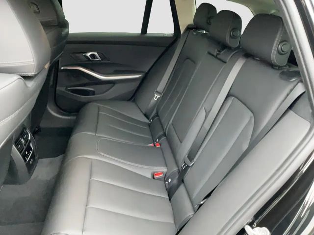 BMW 318 318i Touring