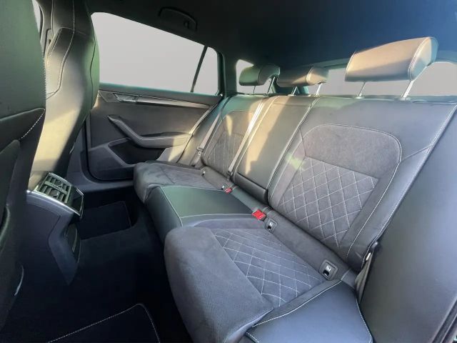 Skoda Superb 2.0 TDI 4x4 Combi Sportline