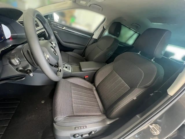 Skoda Superb 2.0 TSI Combi Style Style