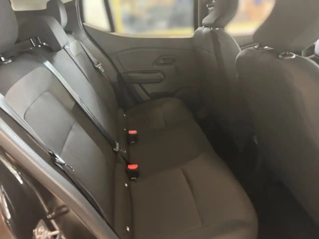 Dacia Sandero Essential TCe 90