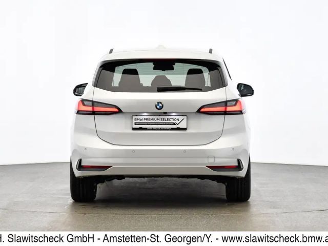 BMW 218 218d Active Tourer Sedan