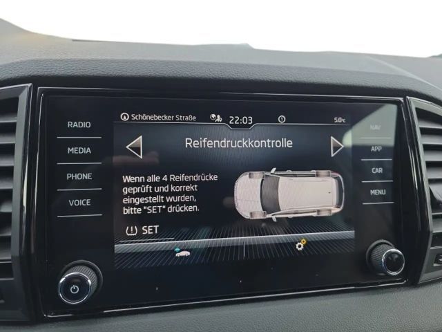 Skoda Karoq 1,0TSI 115PS Navi/LED/ACC/Kamera/Winterp.    **