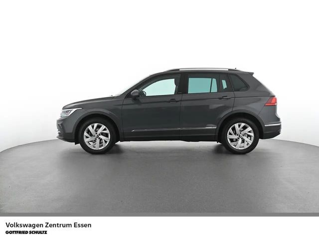 Volkswagen Tiguan Active TSI LED Navi R-Kamera Sitzhzg