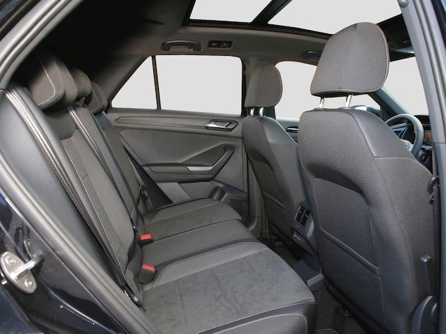 Volkswagen T-Roc 1.5 TSI DSG R-Line