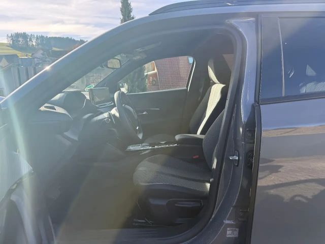 Peugeot 2008 Allure Pack