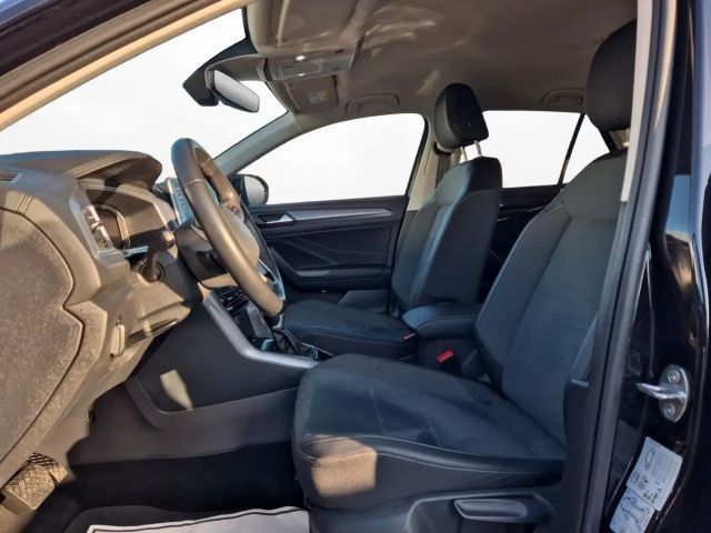 Volkswagen T-Roc 1.5 TSI DSG IQ.Drive