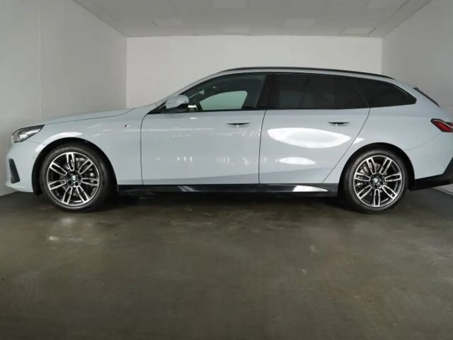 BMW 520 520i M-Sport Touring