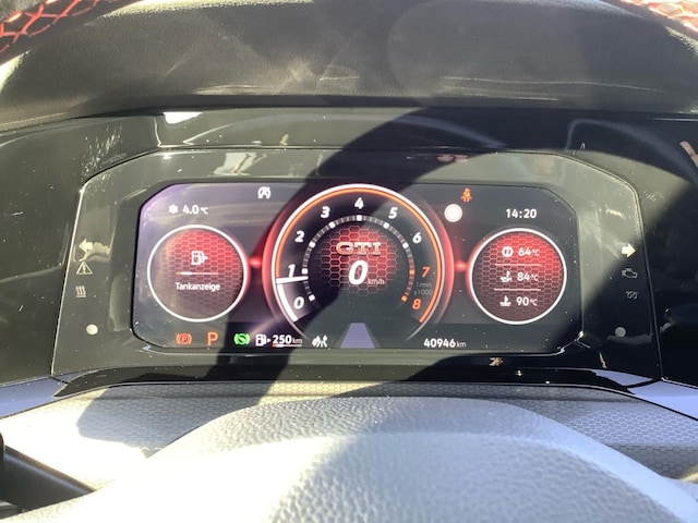 Volkswagen Golf 2.0 TSI DSG GTI