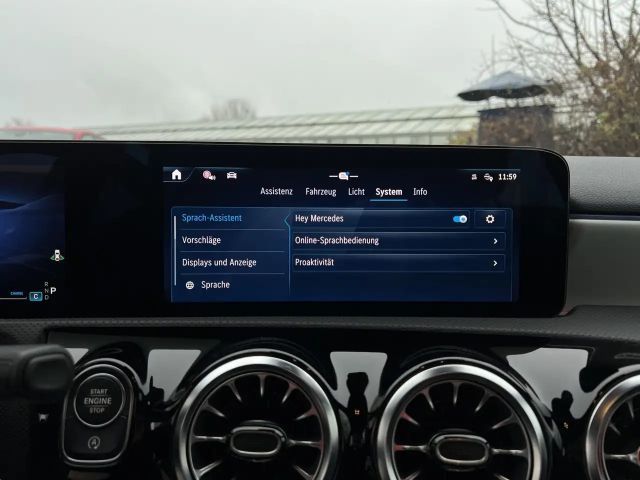 Mercedes-Benz A 180 Hatchback Progressive