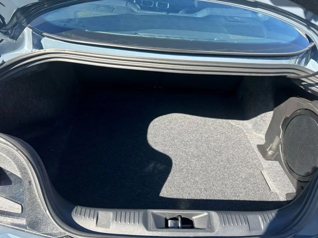 Ford Mustang Fastback GT 5.0 V8